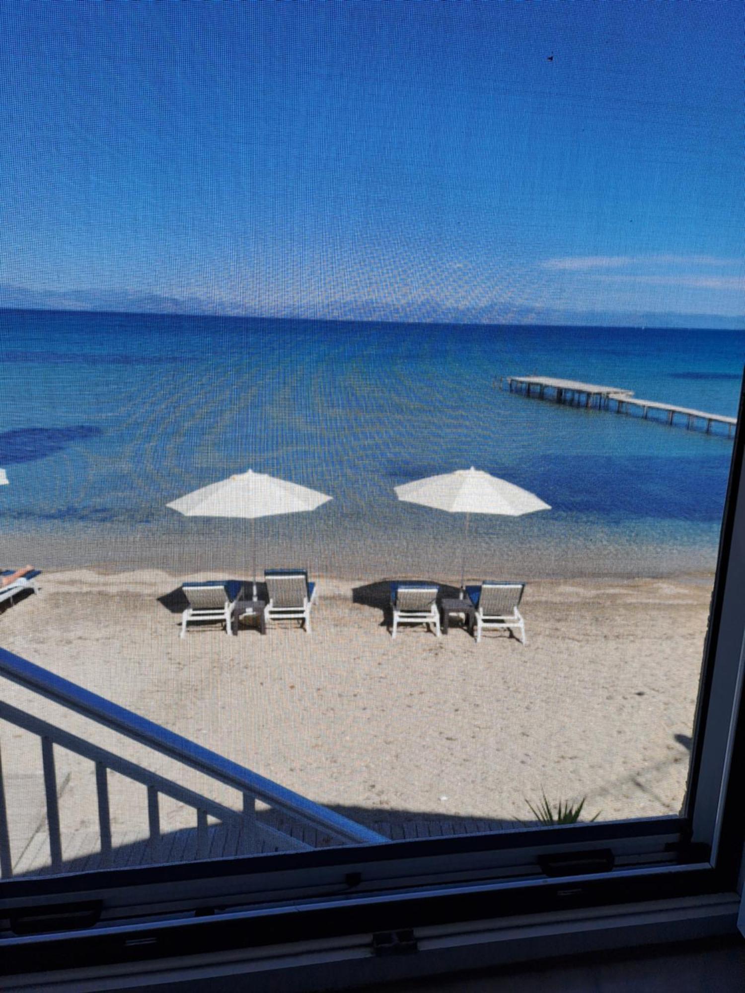 Seaside Studios Mesongí Buitenkant foto